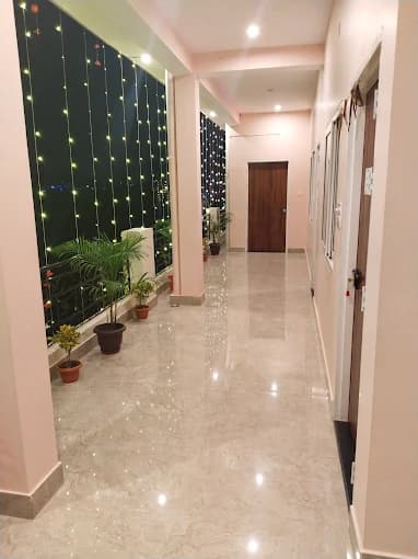 Airport Luxury Nature Valley Homestay- Best Luxury Room Near Jolly Grant Airport (Dehradun)