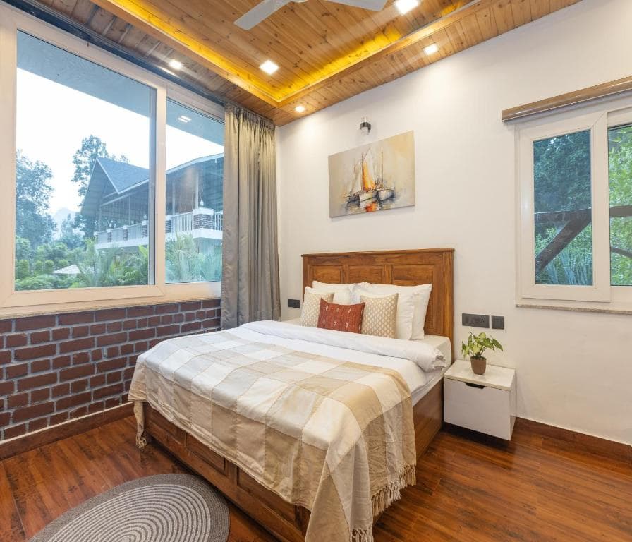 Megha Resort & Villas (Dehradun)