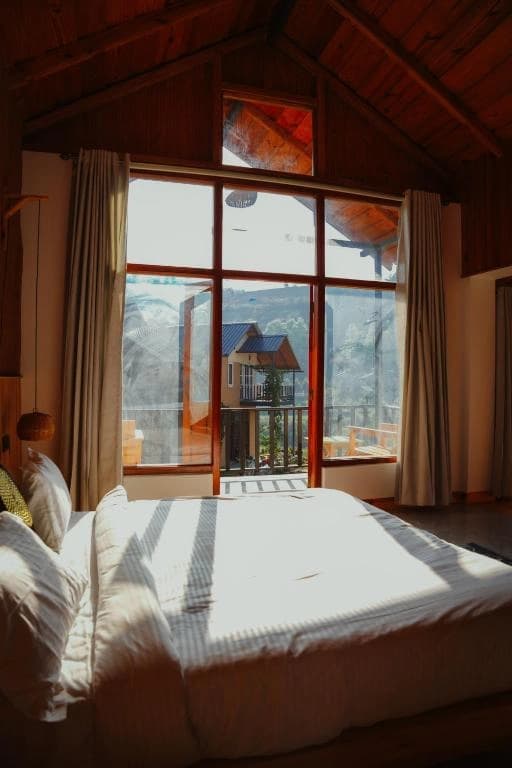 Ethnic Trail Homestay Naukuchiatal (Saikhola)