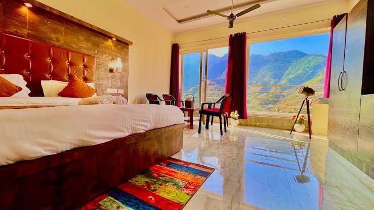 The Kempty Fall Resort (Mussoorie)