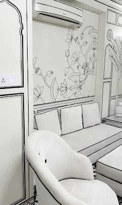 Lalluji Luxe