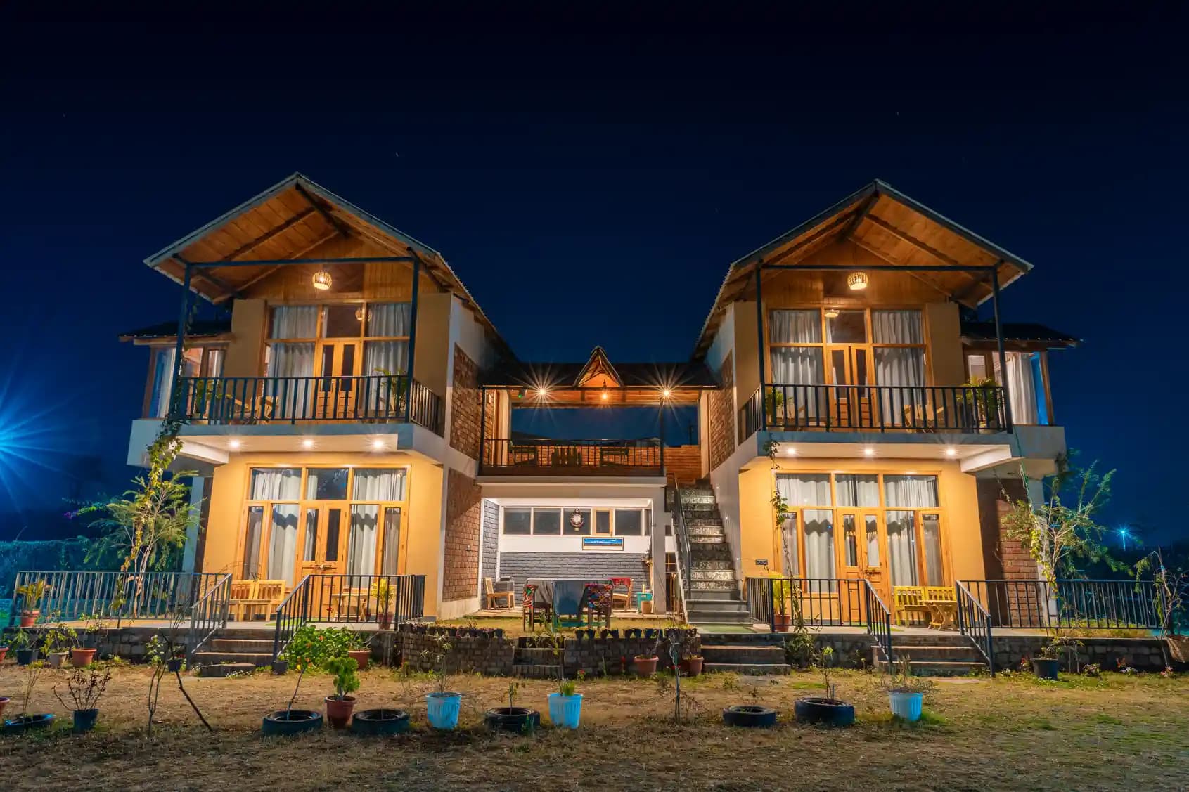 Ethnic Trail Homestay Naukuchiatal (Saikhola)