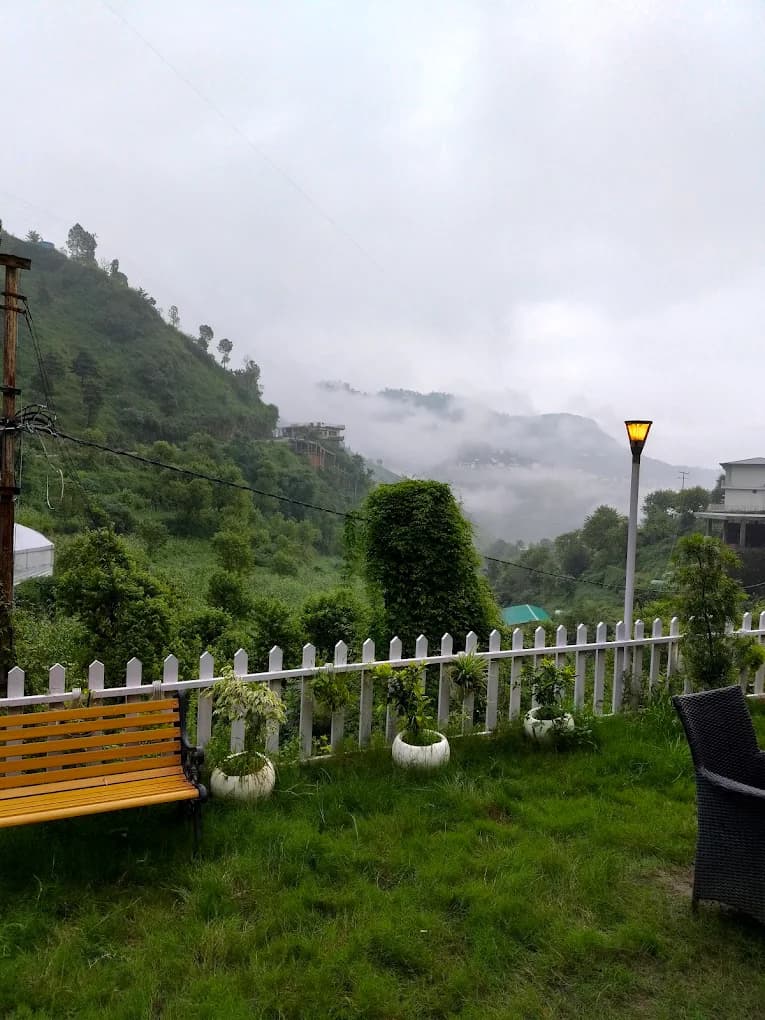 SL Manor Resort by Lawrence hotels (Kyar Kuli Bhatta)