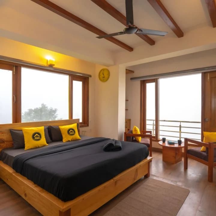 The Hosteller Mussoorie, Mall Road
