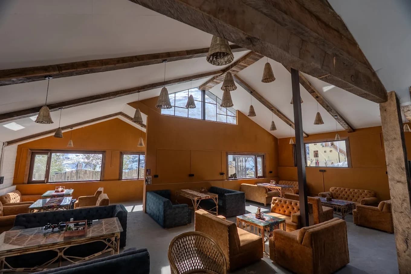 SIFR CAFE & BAR ( PET FRIENDLY) SISSU