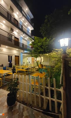 Flying Dutchman Hostel
