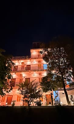 Flying Dutchman Hostel