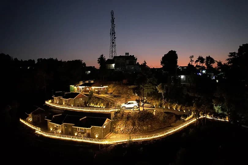 Hadley inn cottages chail (Chail)
