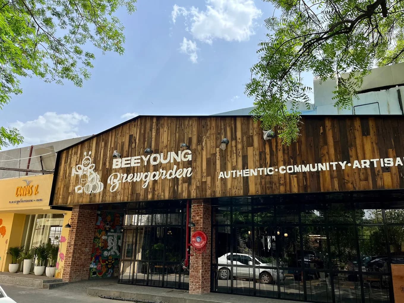 BeeYoung Brewgarden (New Delhi)