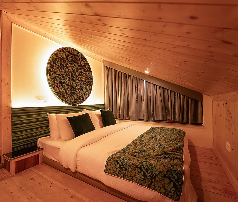 NAZAARA - A Luxe Retreat, Manali (Manali)