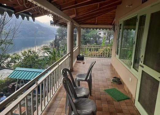 Lakeside Homestay Bhimtal (Harinagar Chanddeva)