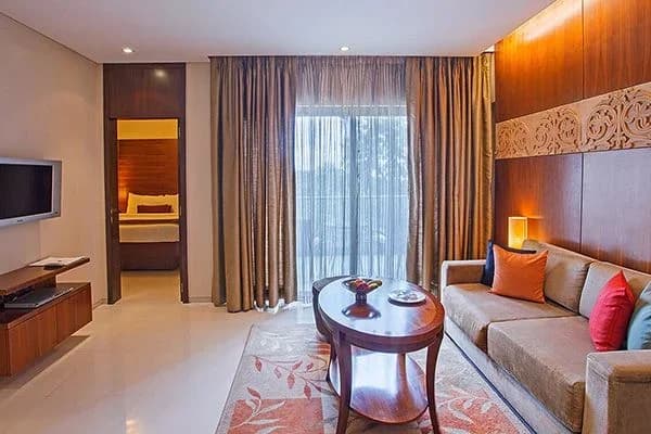 Oakwood Residence Naylor Road Pune