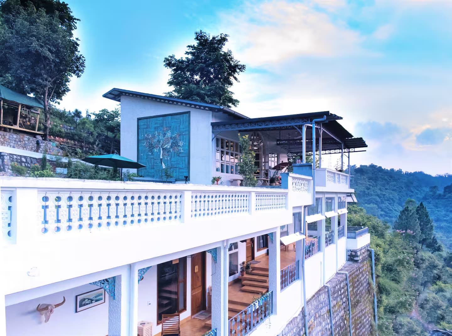 The Blue Door - A Luxury Boutique Villa on Foothills of Mussoorie (Dehradun)