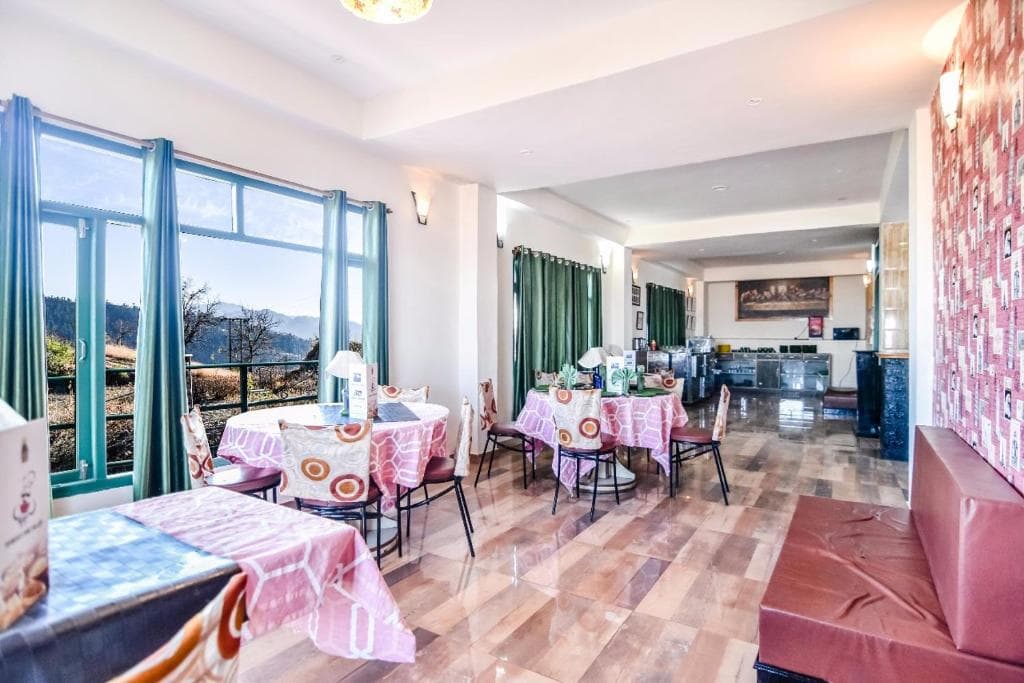 Trimurti Pine Valley resort naldehra shimla