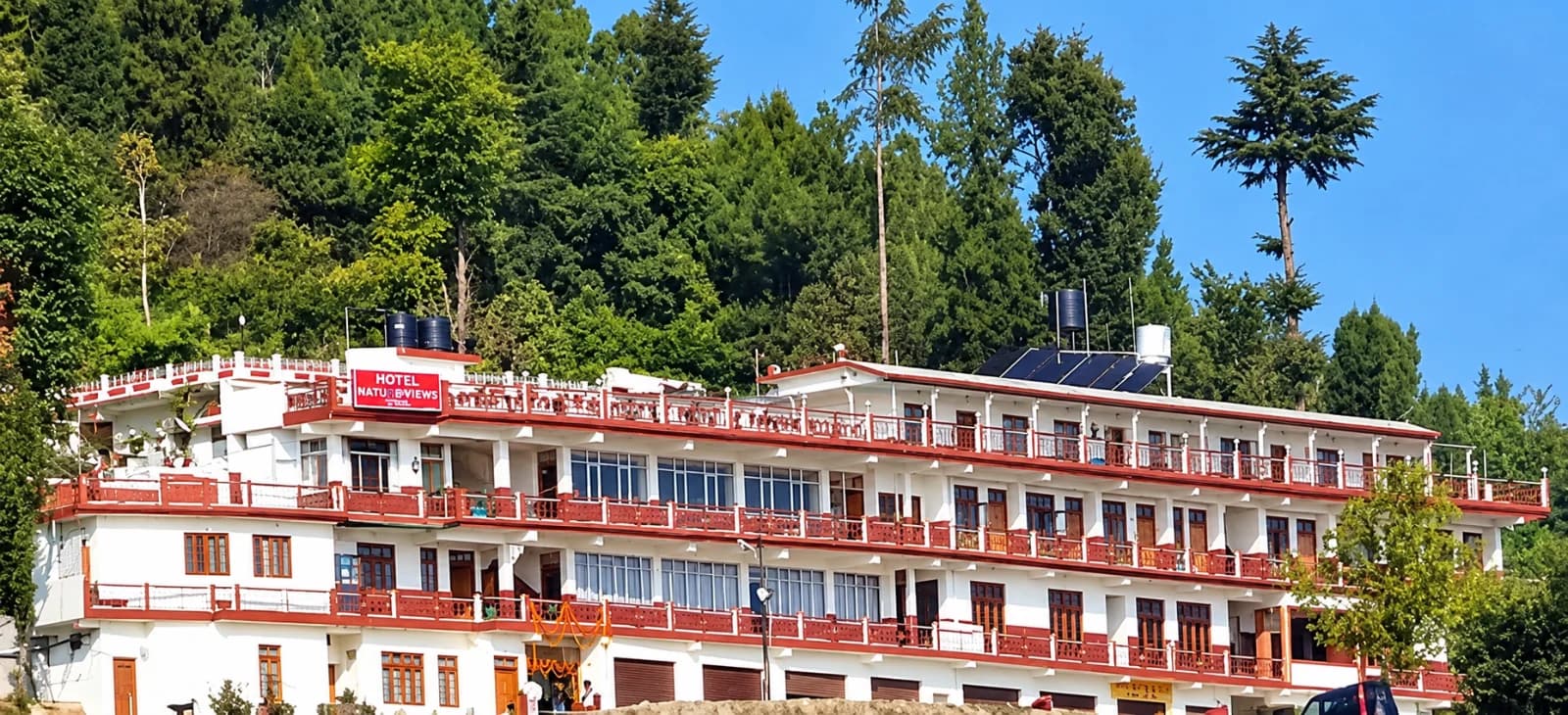 Hotel Shail Shikhar (Pauri)