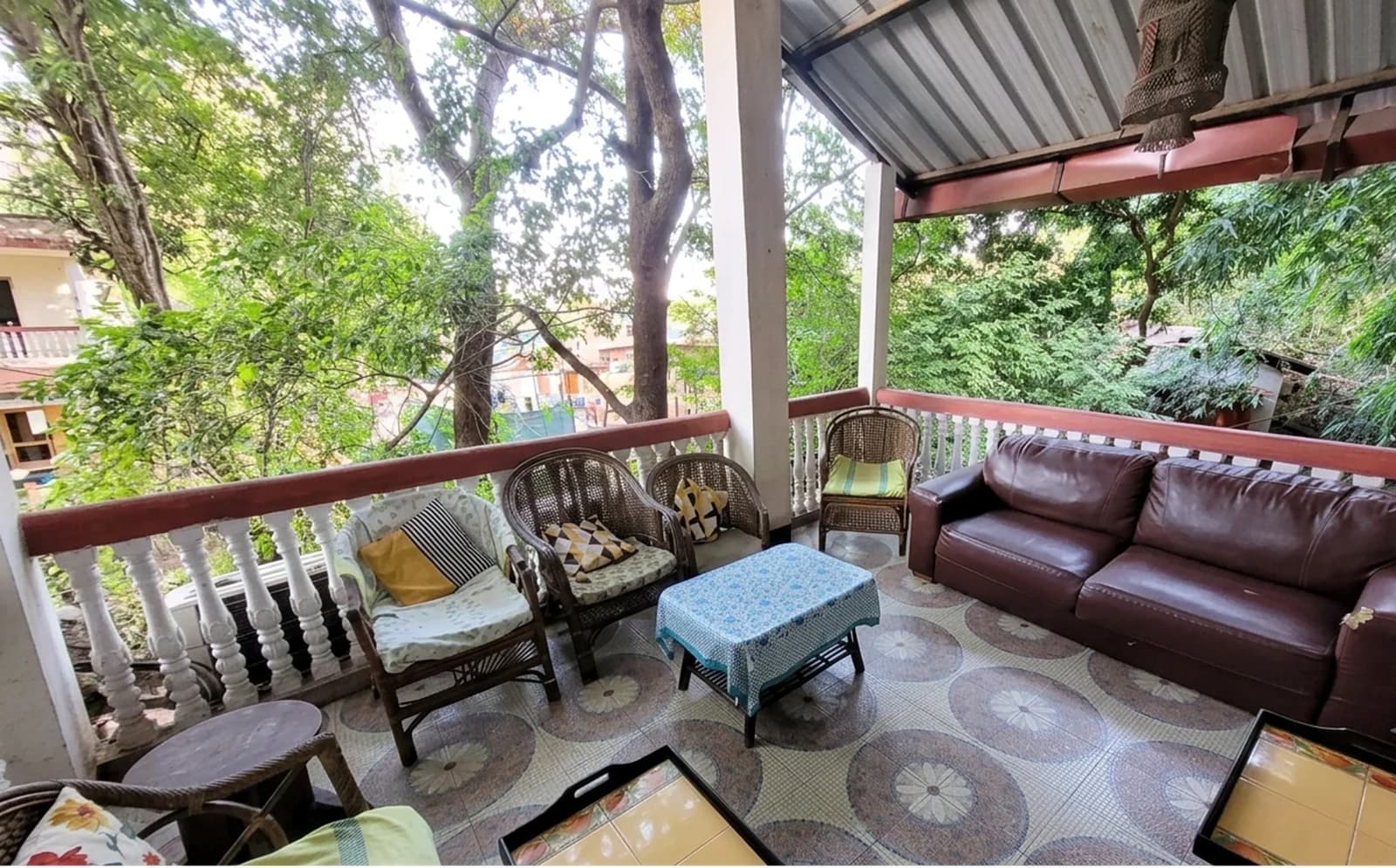 Hilltop lodge