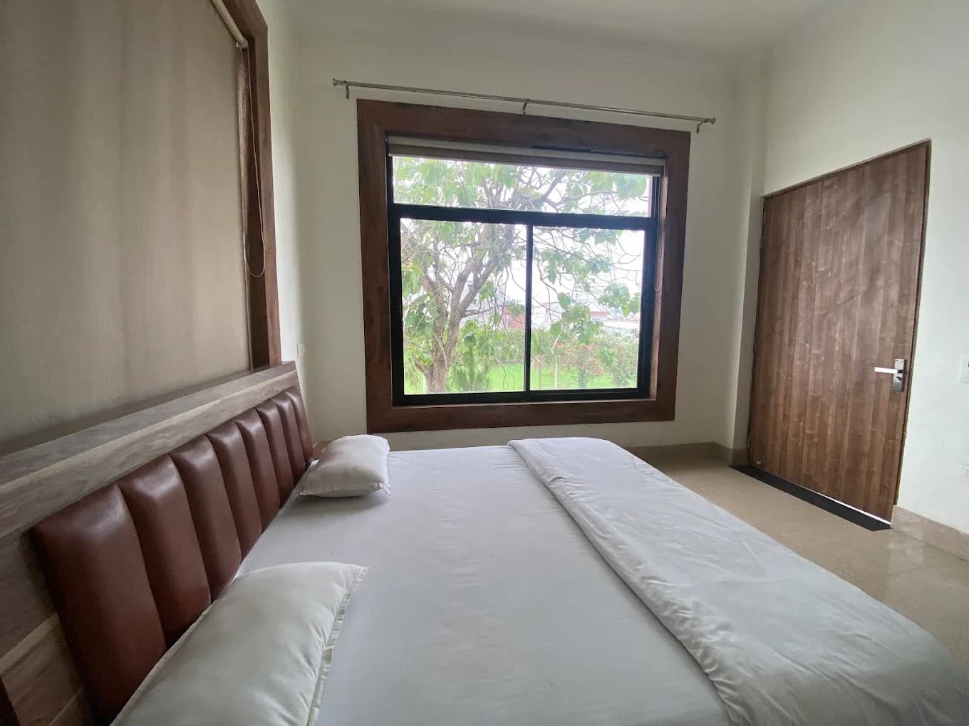 Hotel Vasant (Gajraula)