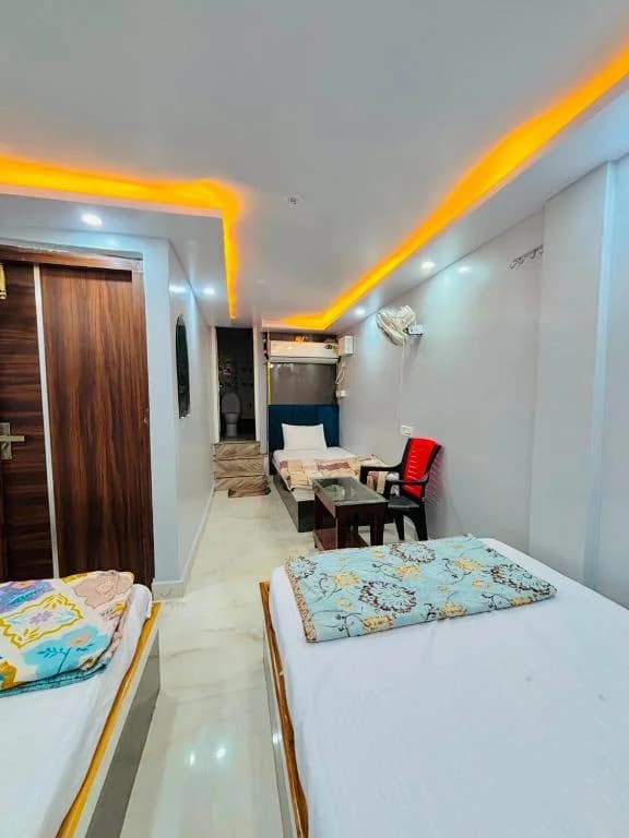 Shri homes