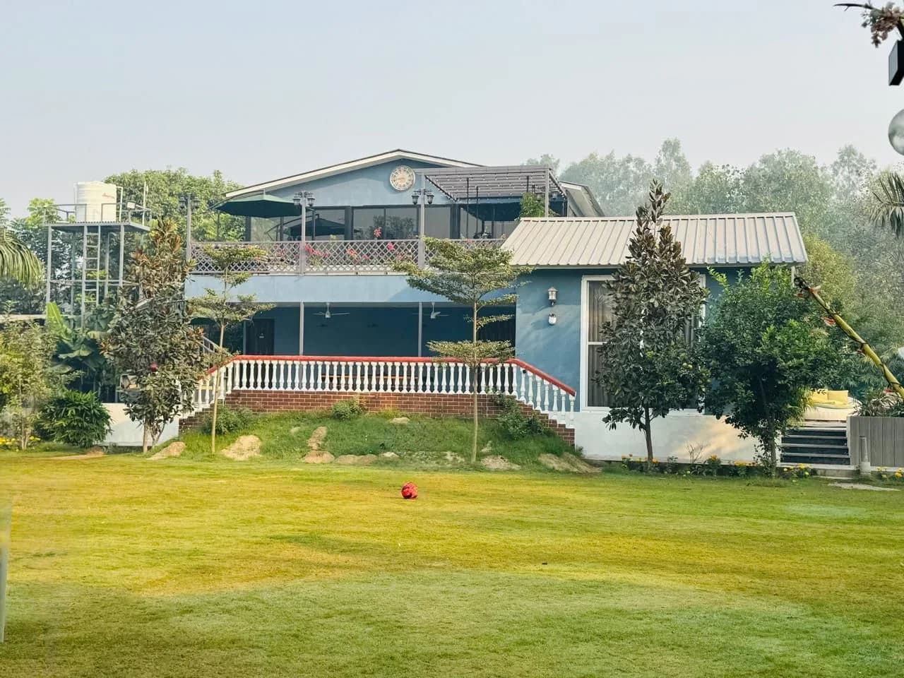 Walnut Farm (Noida)