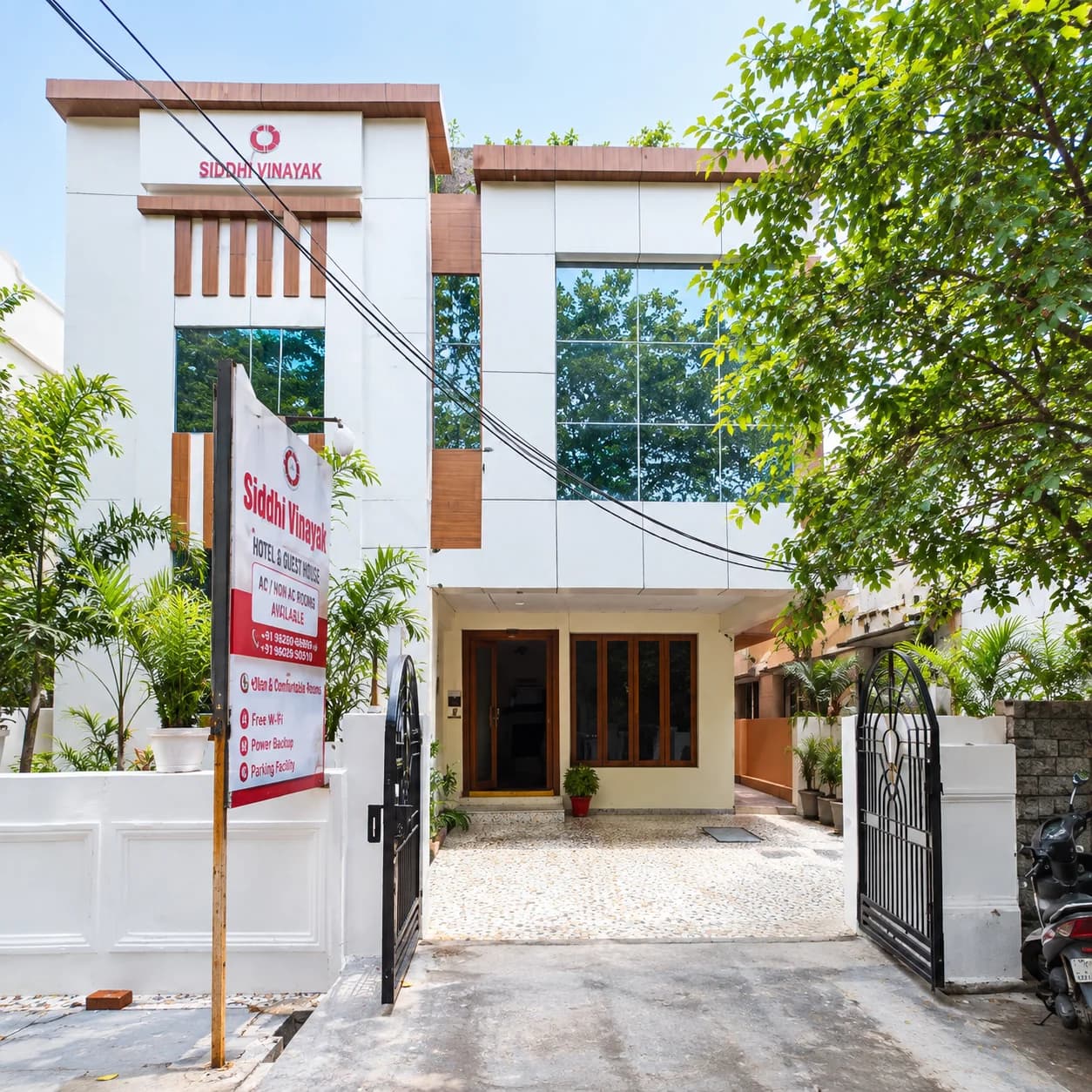 Royal HomeStay Tirupathi
