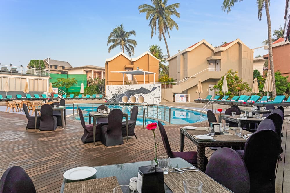 Whispering Palms Beach Resort (Goa)