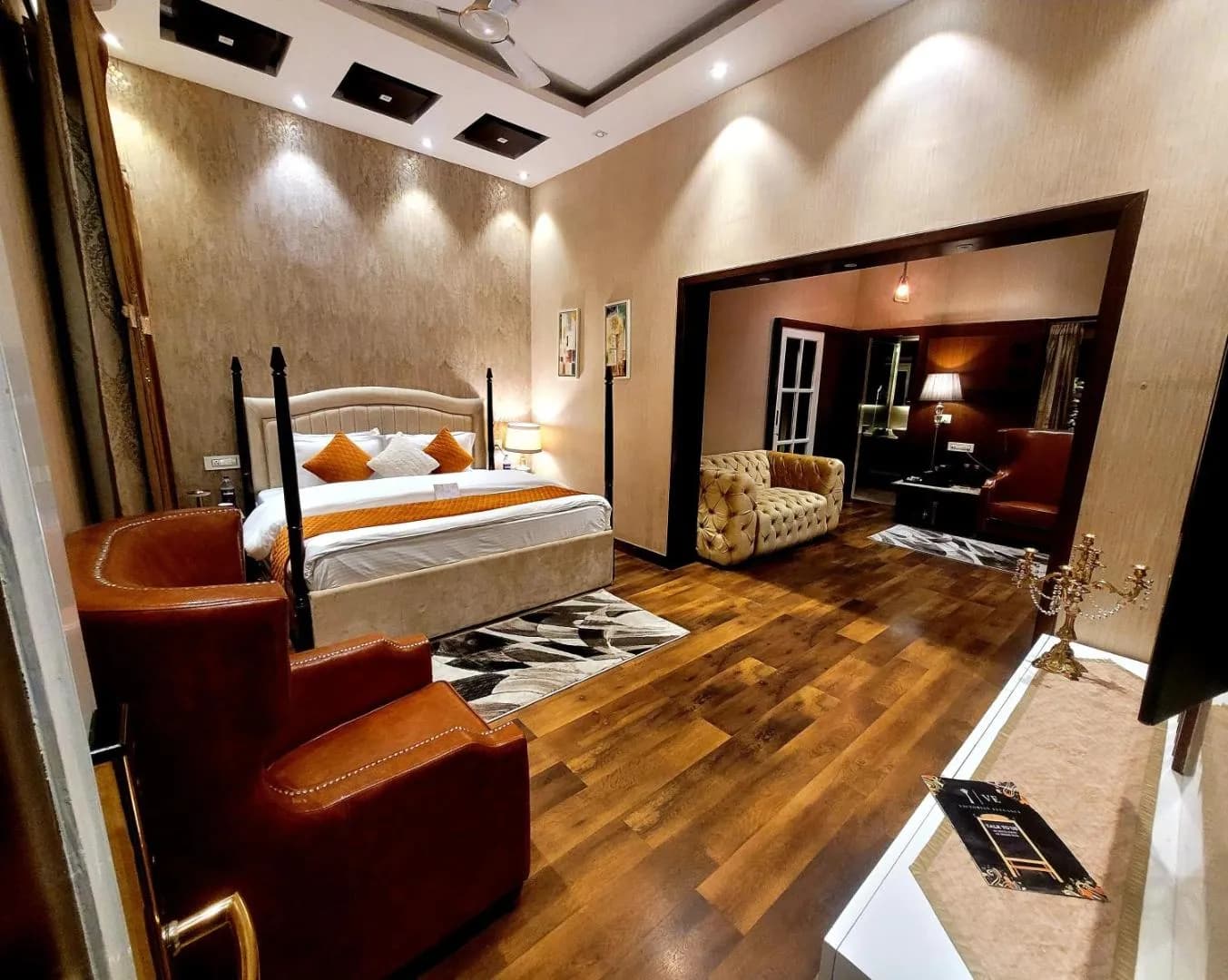 Victorian Elegance - Luxury Stays Amritsar