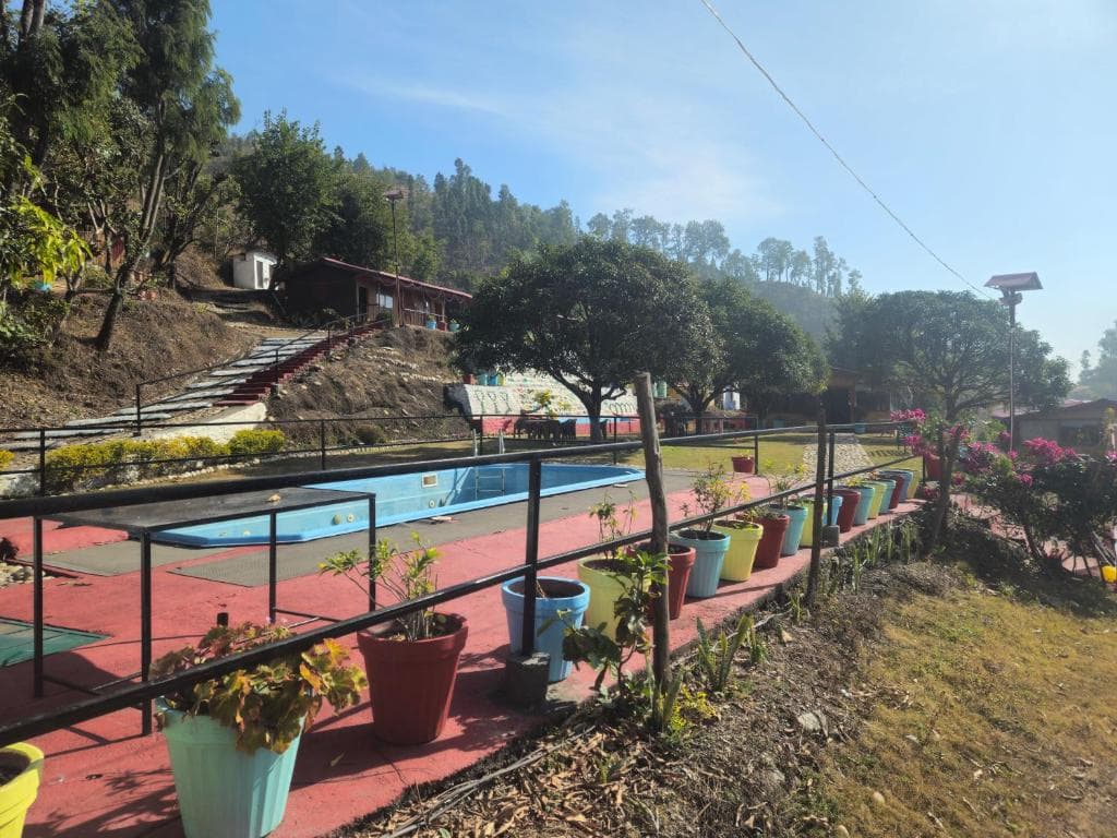 forest bliss resort (Binhar)