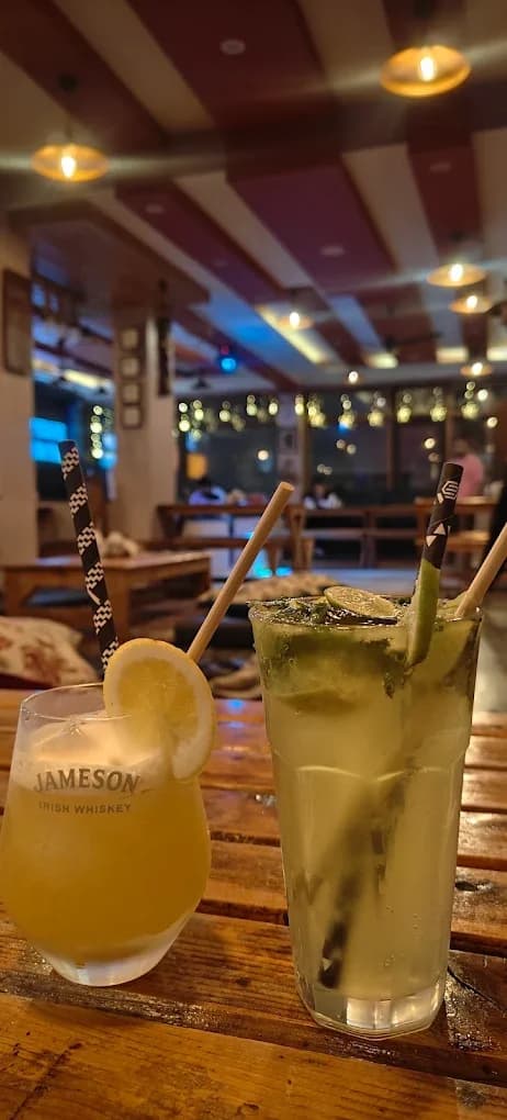 Rakus Place Hotel, Cafe & Bar (Dharamshala)