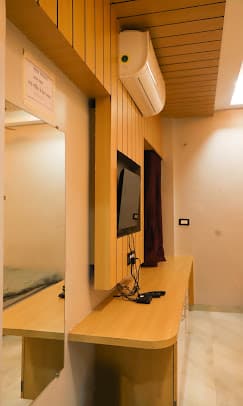 Hotel Shivlok