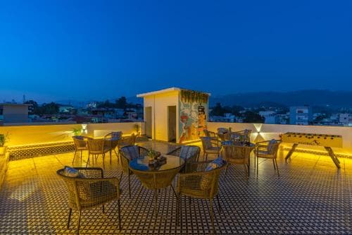 The Social Stays (Dehradun)