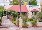BRUNDHA HOME STAY