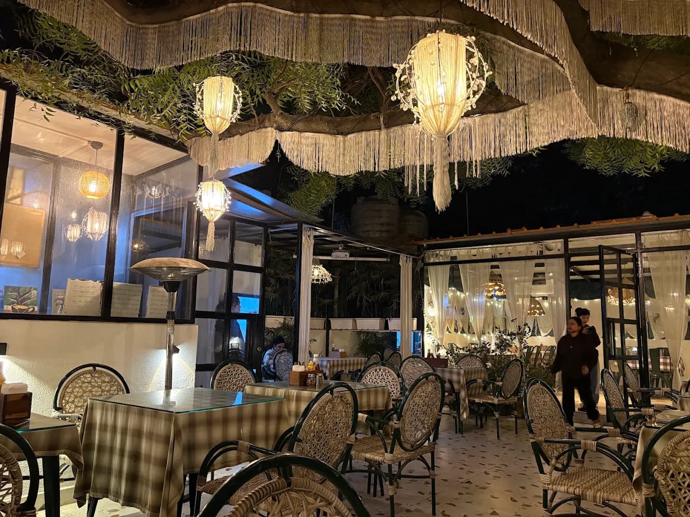 Cafe Saka (New Delhi)