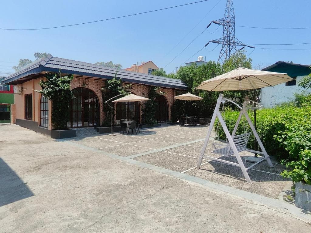 TheDogHouse (Dehradun)