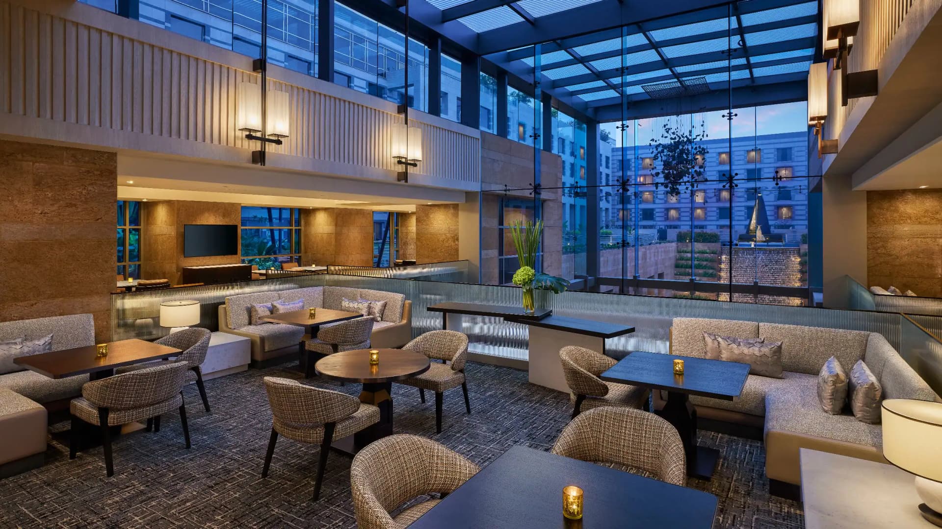 Grand Hyatt Mumbai Hotel & Residences
