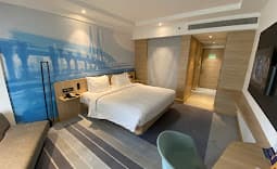 Novotel Mumbai Juhu Beach