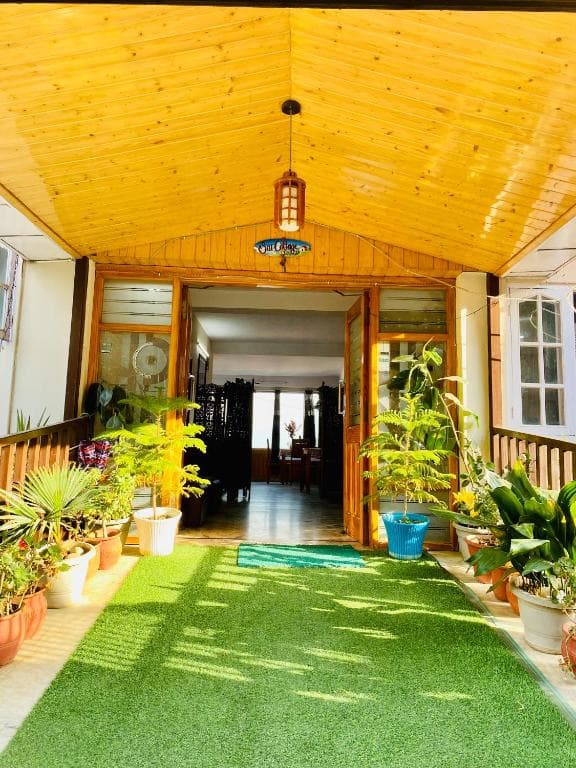 Sai Cottage Shimla | Rohtang Hotel n Cabs Shimla Manali