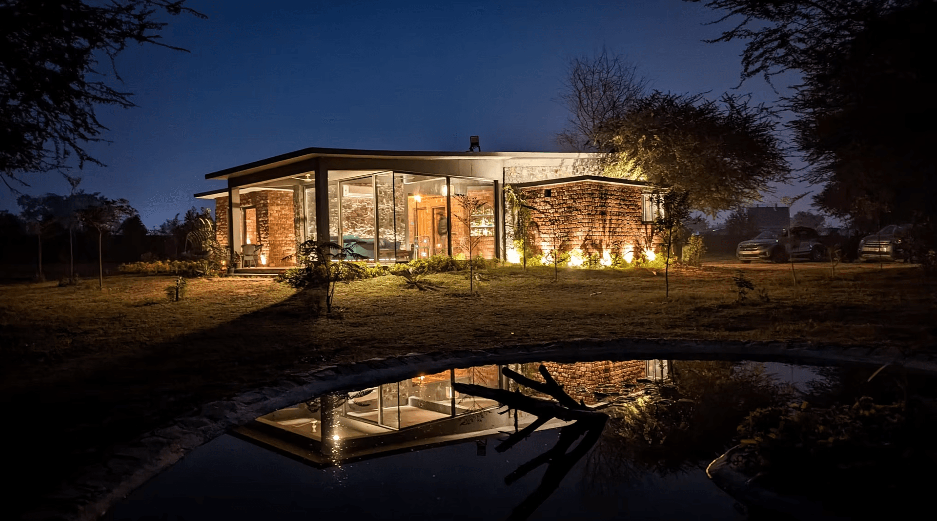 Aravallis - Pet-Friendly Stone Villa (Gurgaon)