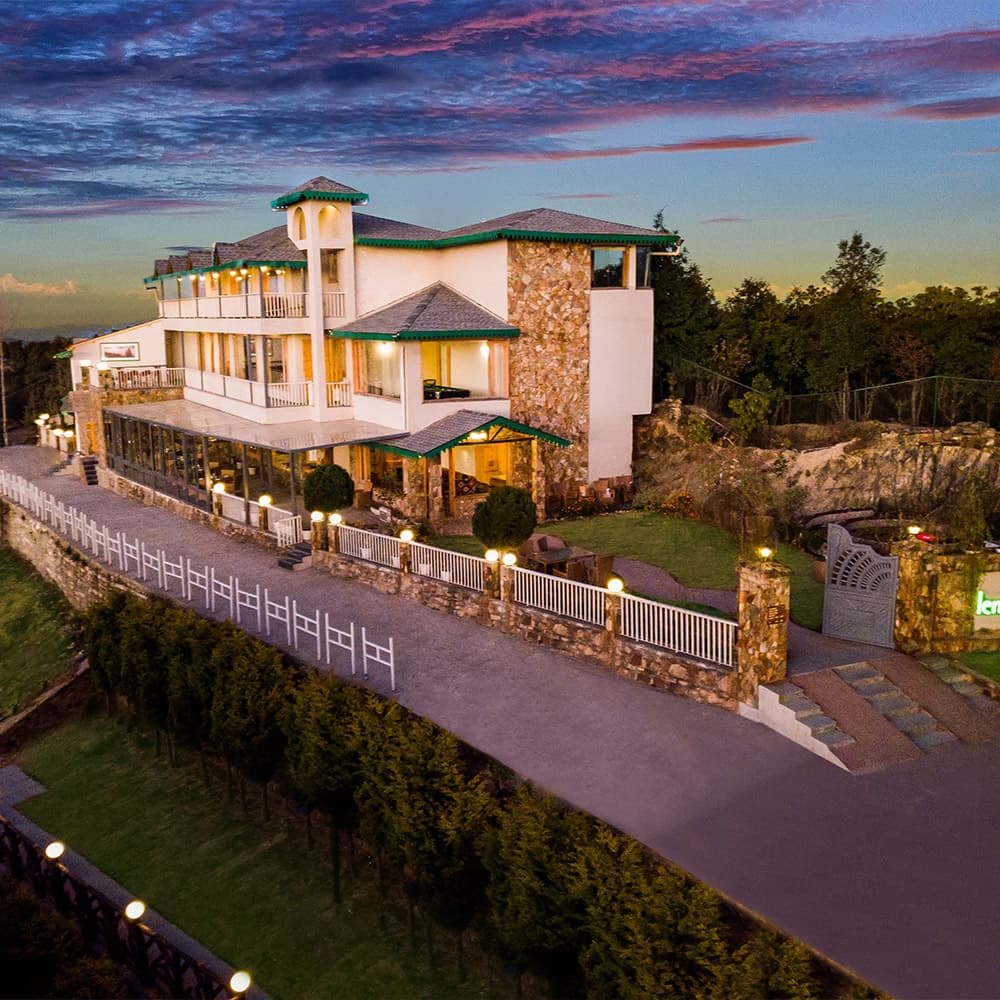 Lemon Tree Hotel Mukteshwar (Sunder Khal)