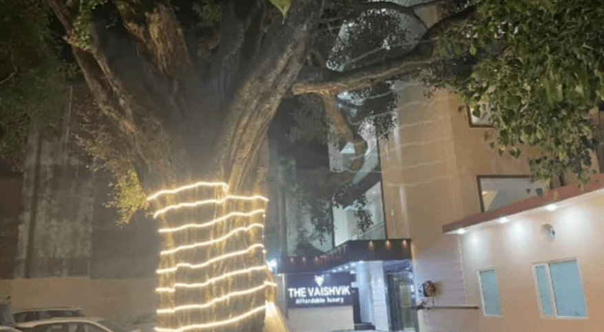 Hotel The Vaishvik