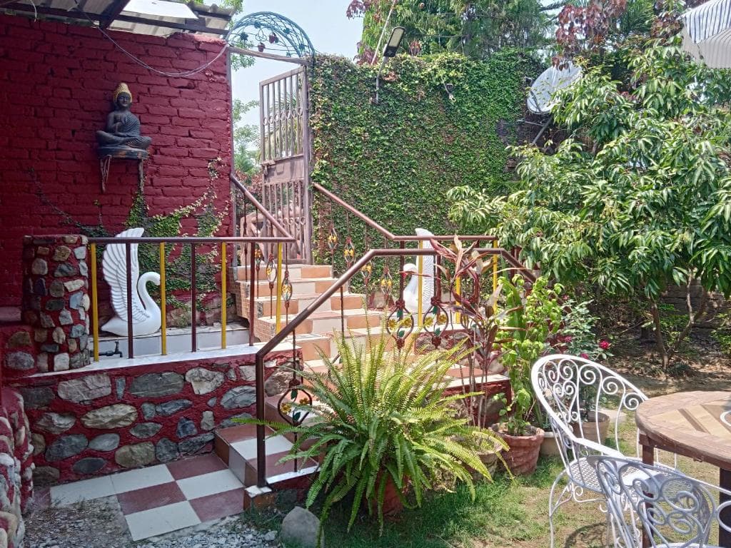 Oxygen HomeStay (Bisht Gaon)