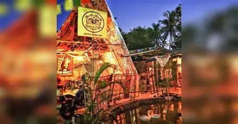 Throttle Shrottle Moto Cafe (Kolkata)