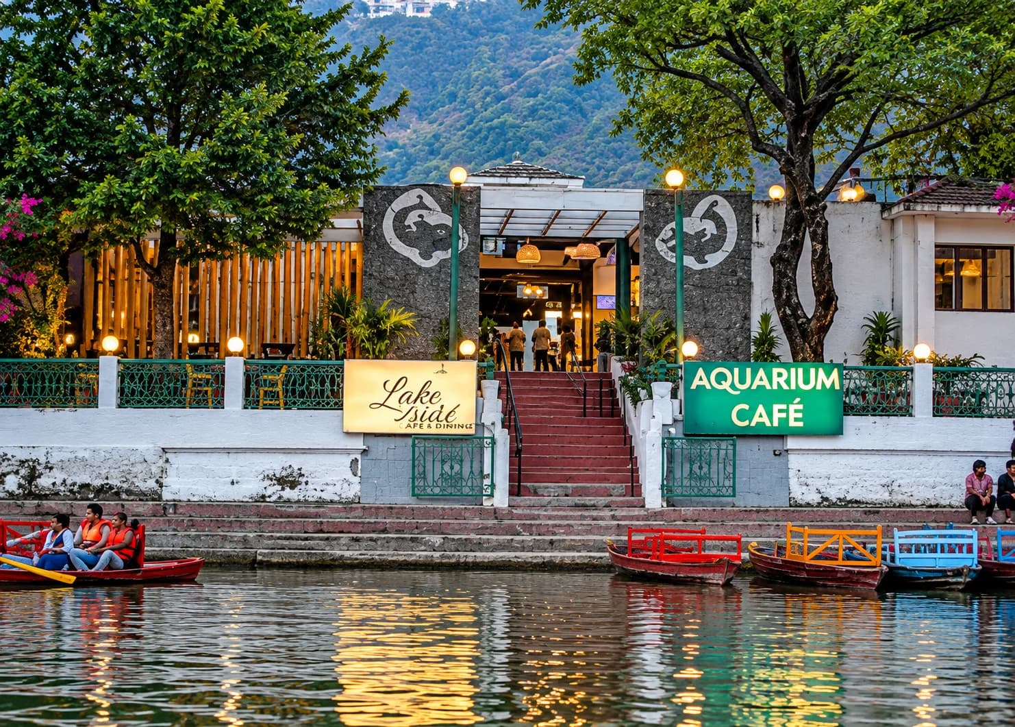 Aquarium Island Cafe - Bhimtal