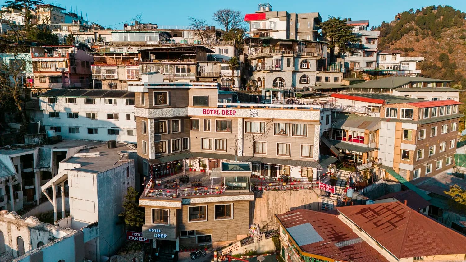 Hotel Deep, Mall Road Mussoorie