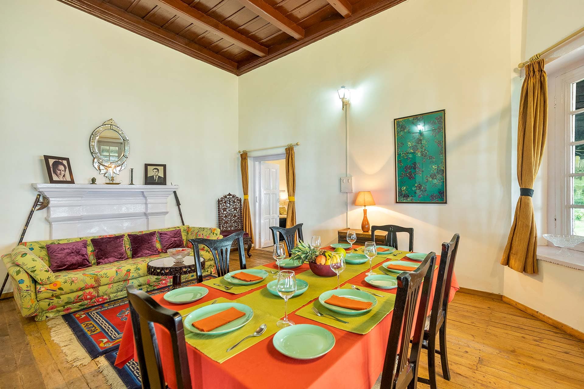 StayVista at 8Oaks in Dalhousie | 4 BHK Luxury Holiday Home