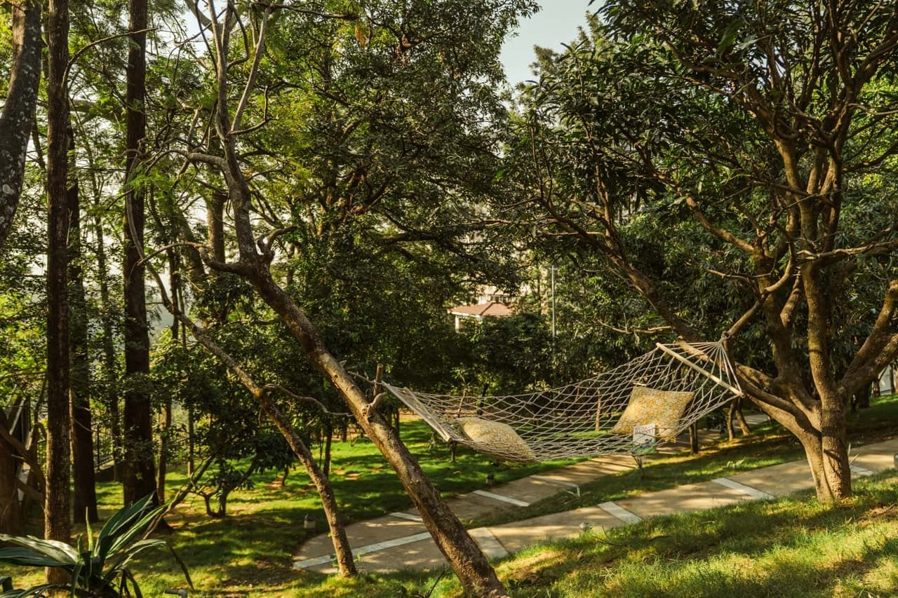 StayVista at Everdale Mussoorie Foothills W/ Heated Pool (Kirsali Gaon)