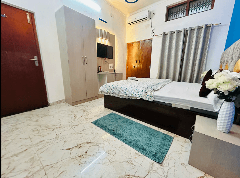 Divya Darshan Stay