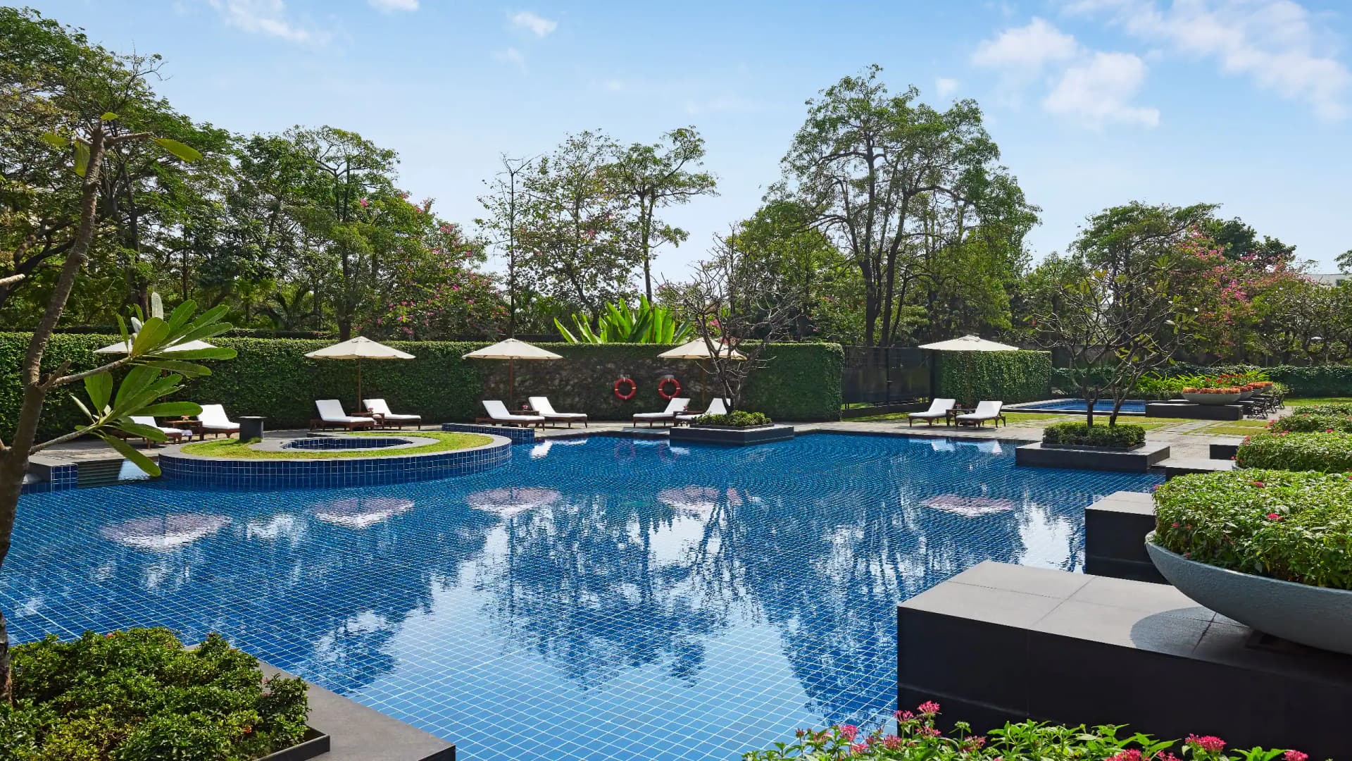 Grand Hyatt Mumbai Hotel & Residences