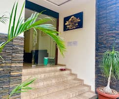Hotel Vrindavan Palace
