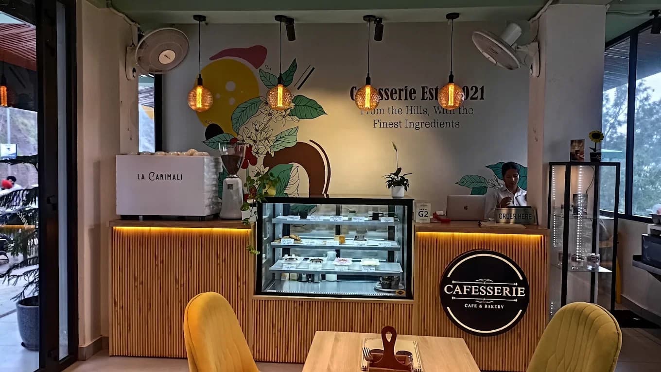 Cafesserie | Cafe & Bakery | Kasauli Chowk (Dharampur)