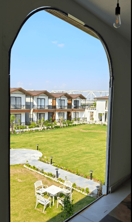 Aayovea Resort Ayodhya Near Ram Mandir & Saryu River